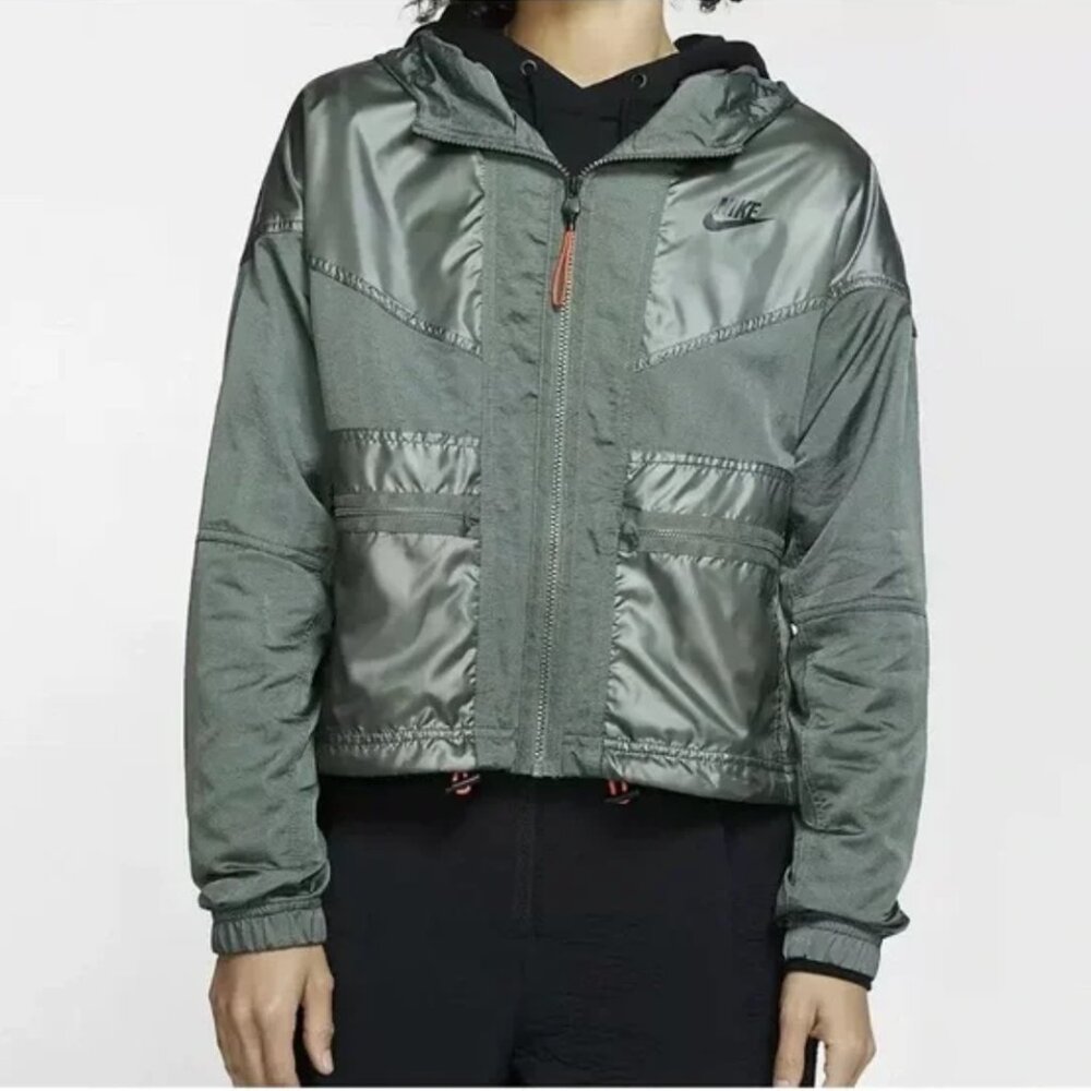 Nike Windrunner Cargo Jacket - image 1